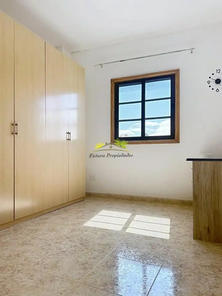 Dormitori de Casa o xalet en venda en Arrecife amb Terrassa