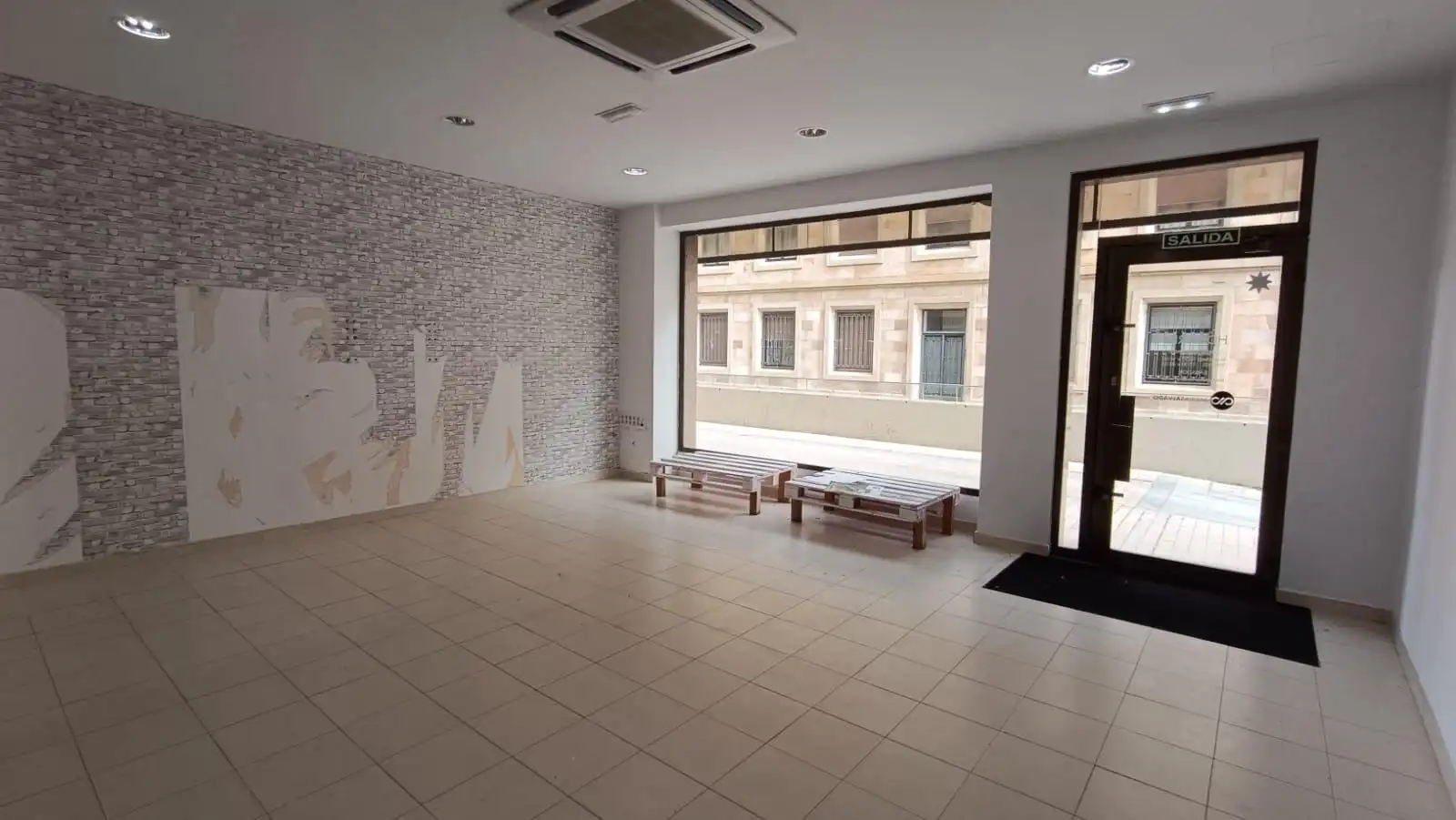 Local comercial en venda a Casco Antiguo, imagen 4
