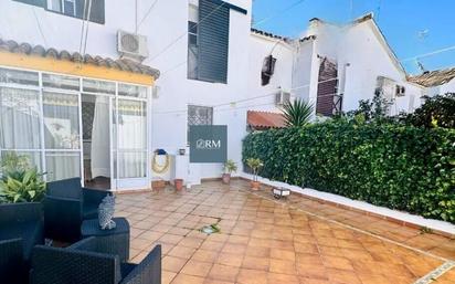 Exterior view of Single-family semi-detached for sale in Sanlúcar de Barrameda  with Air Conditioner, Private garden and Terrace