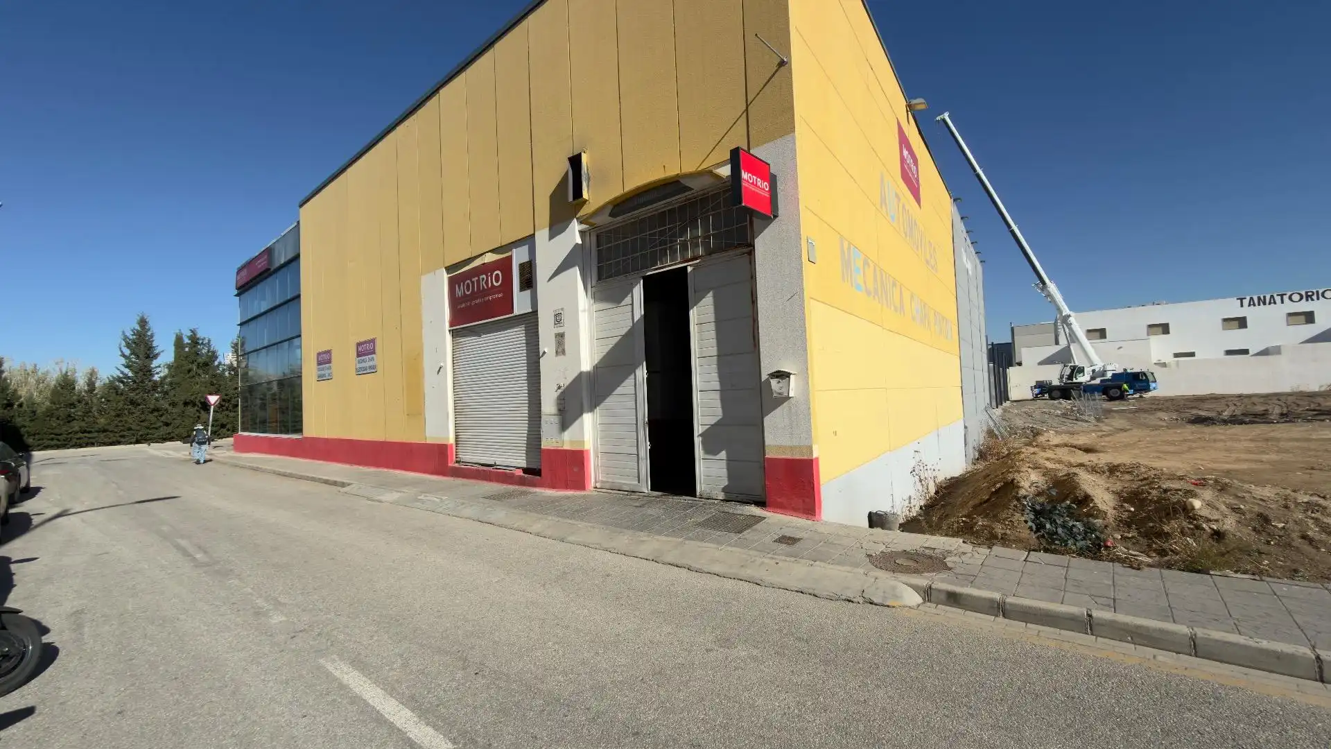 Nave industrial en venta en La Zubia Ciudad