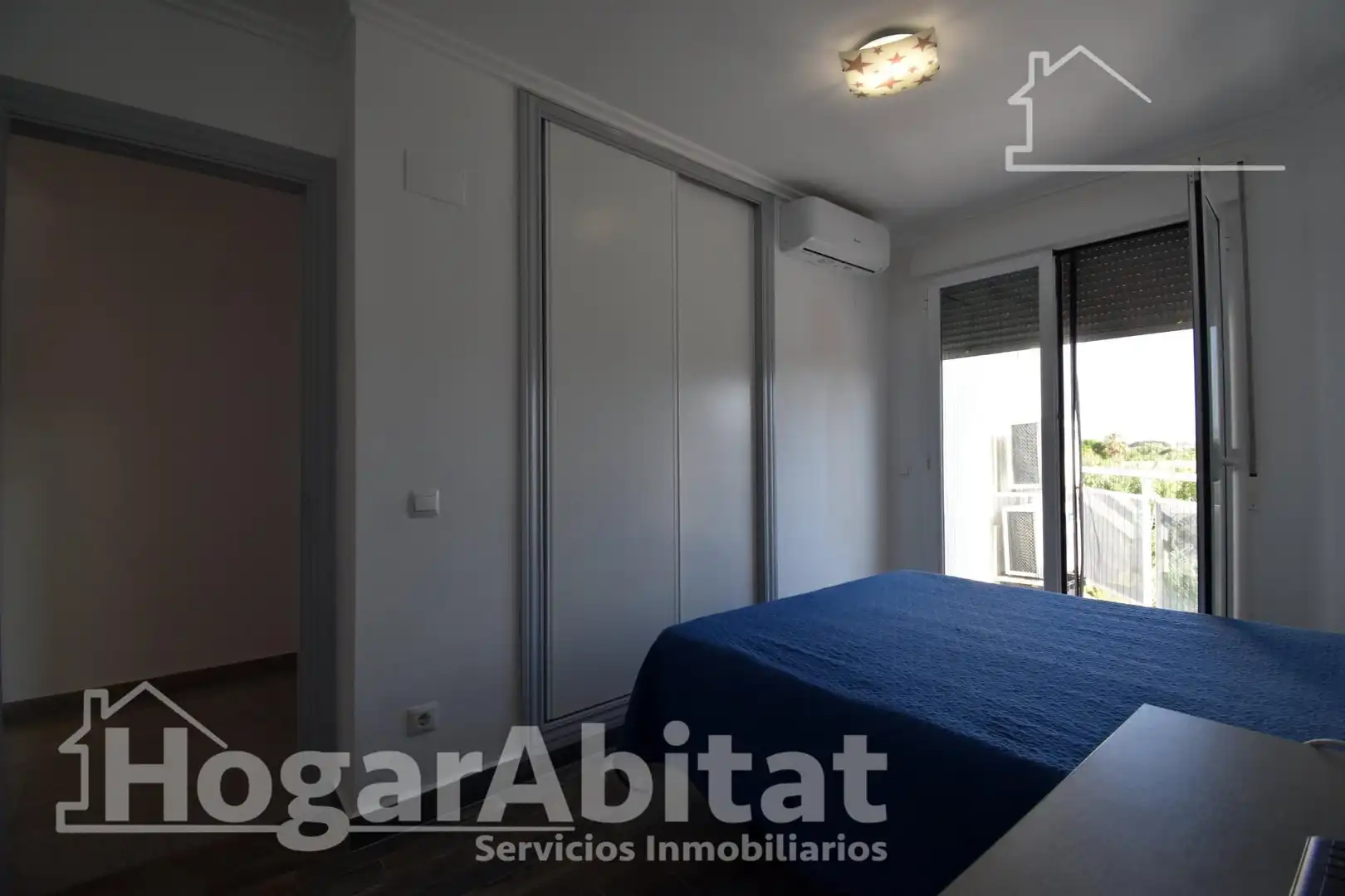 Dormitori de Casa adosada en venda en Guardamar de la Safor amb Terrassa, Traster i Balcó