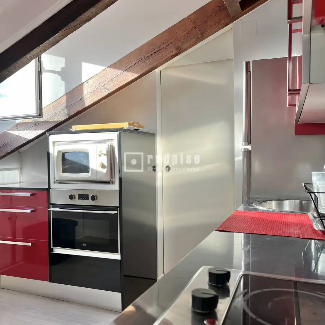 Flat with lift to rent in de Arriaza, imagen 3