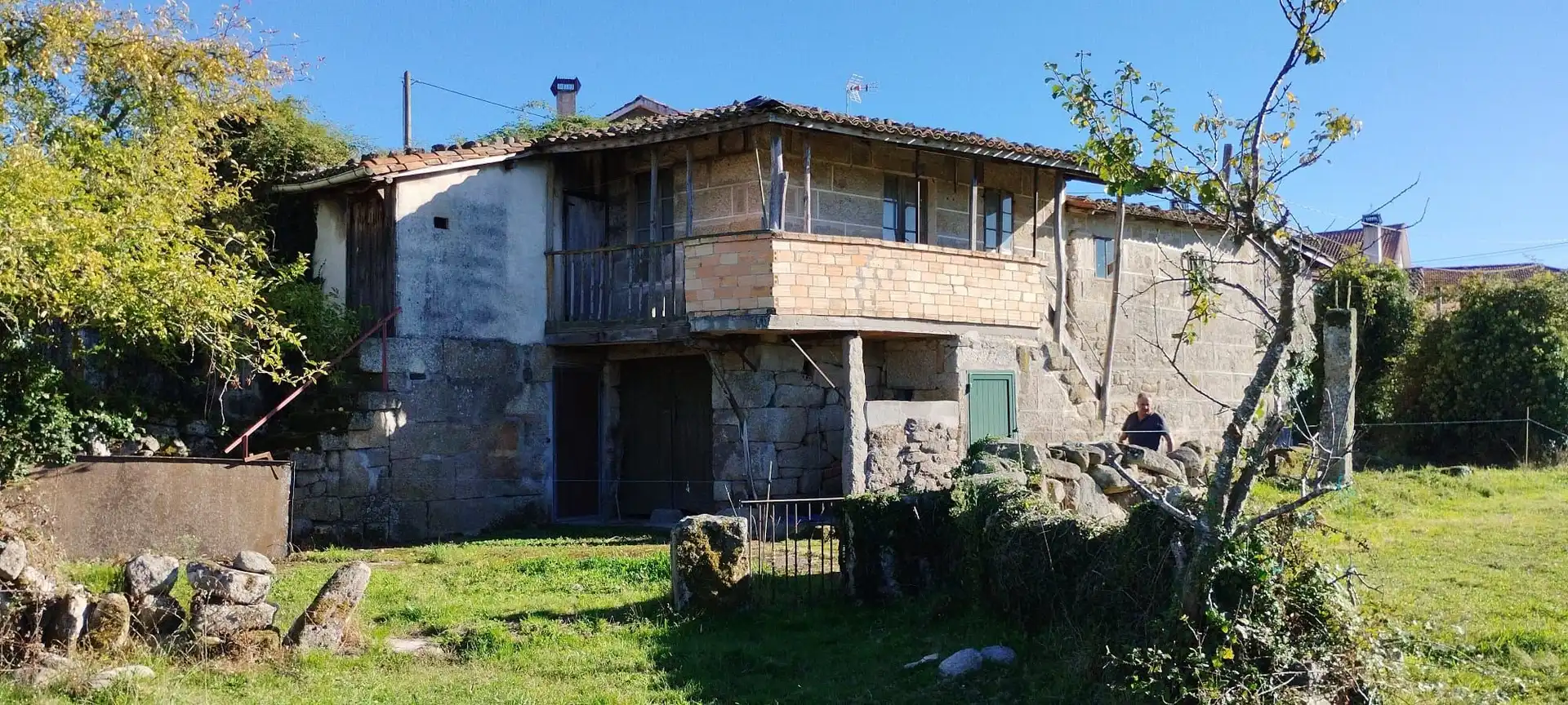 Haus mit Garten zum Verkauf in Lugar Hermide