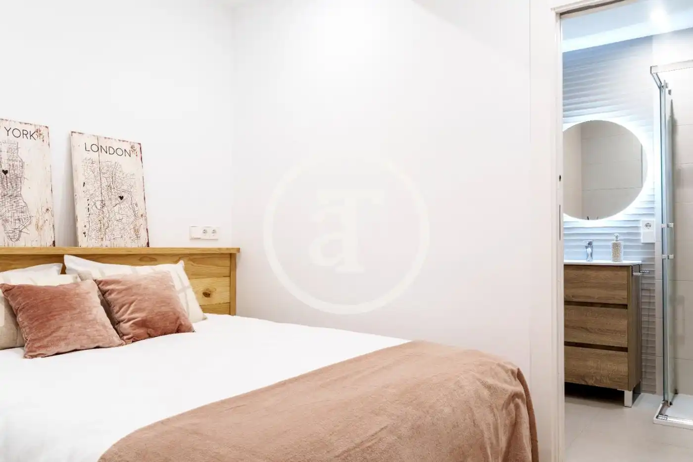 Wohnung zur Miete in CALLE DE RAFAEL HERRERA, Castilla