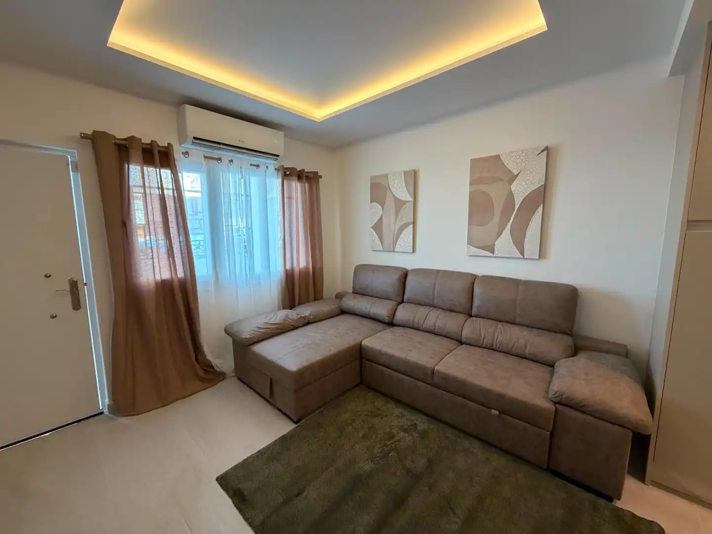 Wohnzimmer von Maisonette zum Verkauf in Torremolinos mit Klimaanlage, Terrasse und Möbliert