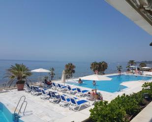 Swimming pool of Apartment to rent in Marbella  with Air Conditioner, Terrace and Swimming Pool