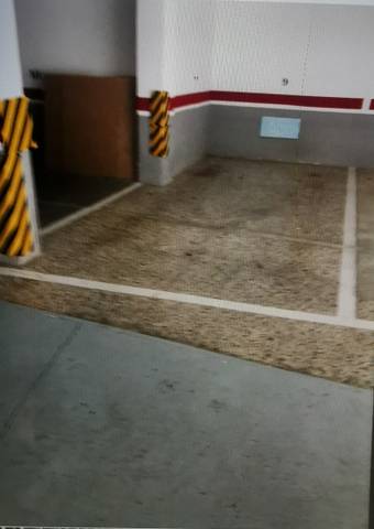 Garaje en Venta en Calle José Manuel de Villena en Carmelitas