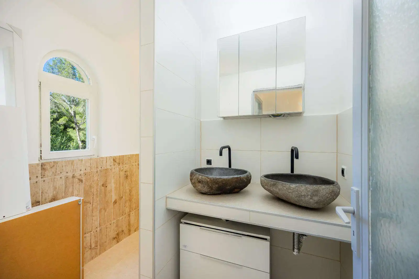 Bany de Casa o xalet en venda en Artà amb Aire condicionat, Terrassa i Moblat