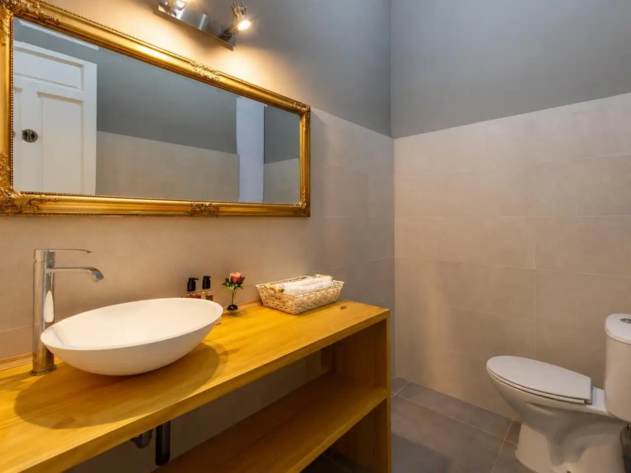 Bathroom of Office for rent in Alicante / Alacant