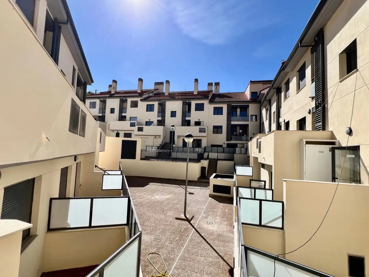 Exterior view of Flat for sale in Cadrete, Zaragoza