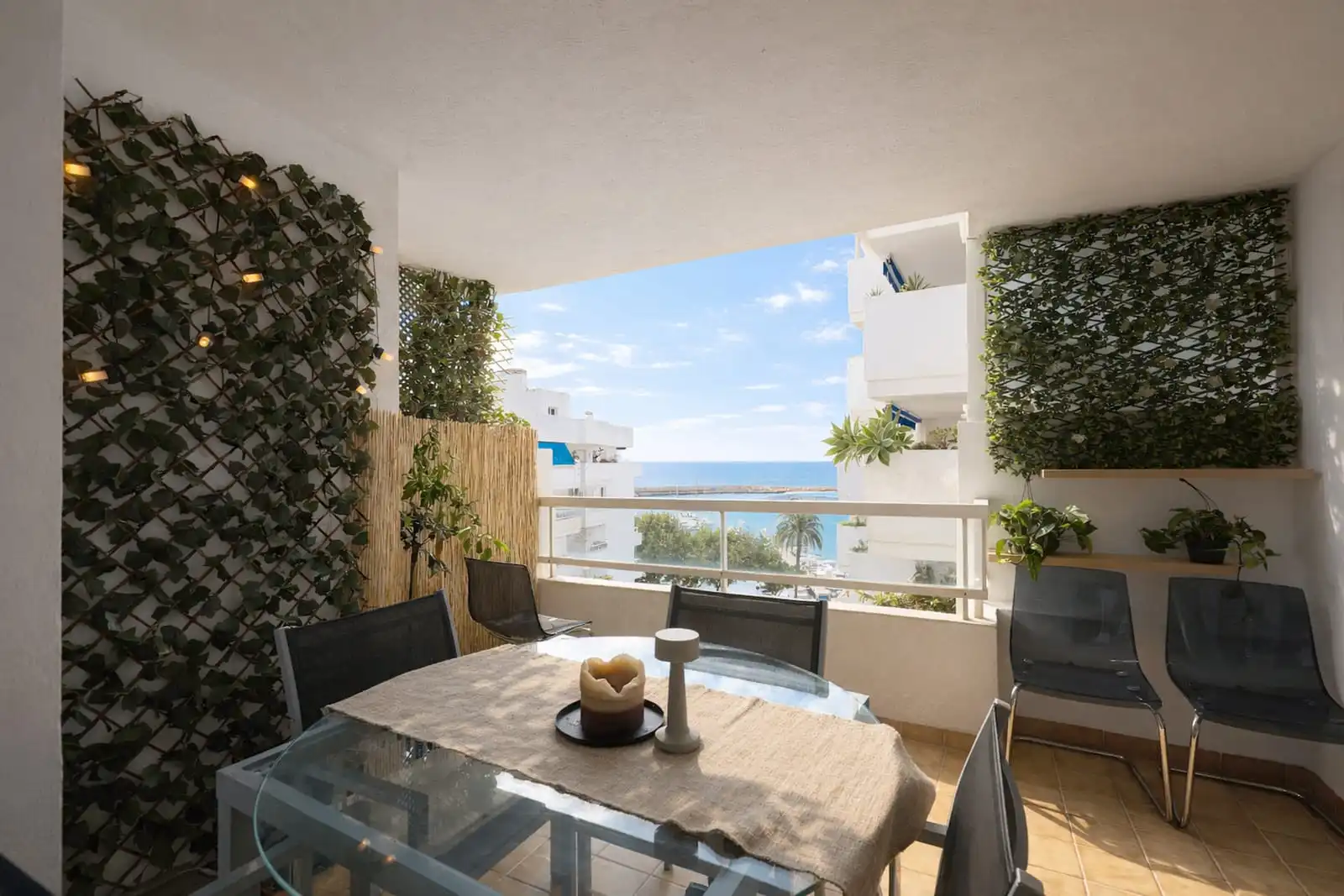 Terraza de Apartamento de alquiler en Estepona con Terraza y Amueblado