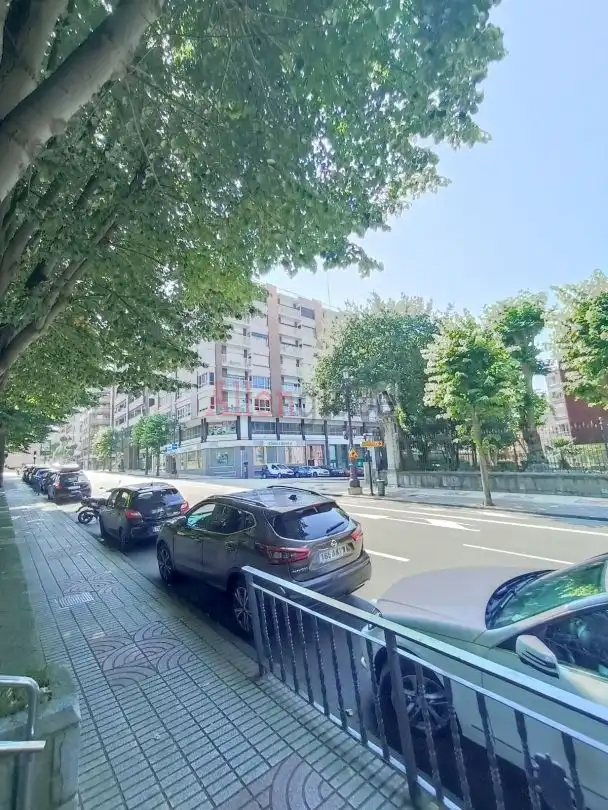 Exterior view of Flat for sale in Oviedo   with Heating, Terrace and Balcony