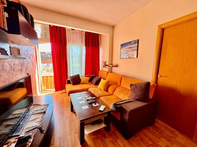 Piso en Venta en Carrer de la Mare de Déu de Port en El Poble Sec - Parc de Montjuïc