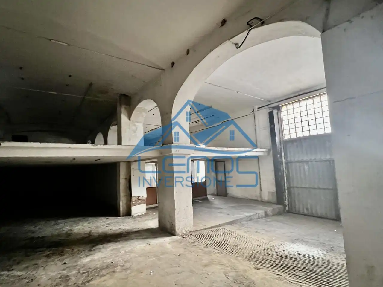 Local comercial en venda a Pérez Galdós, imagen 3
