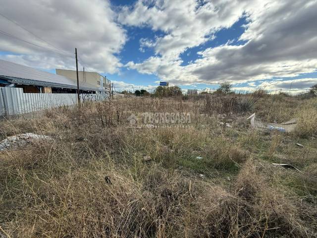 Terreno industrial en Venta en Rejas
