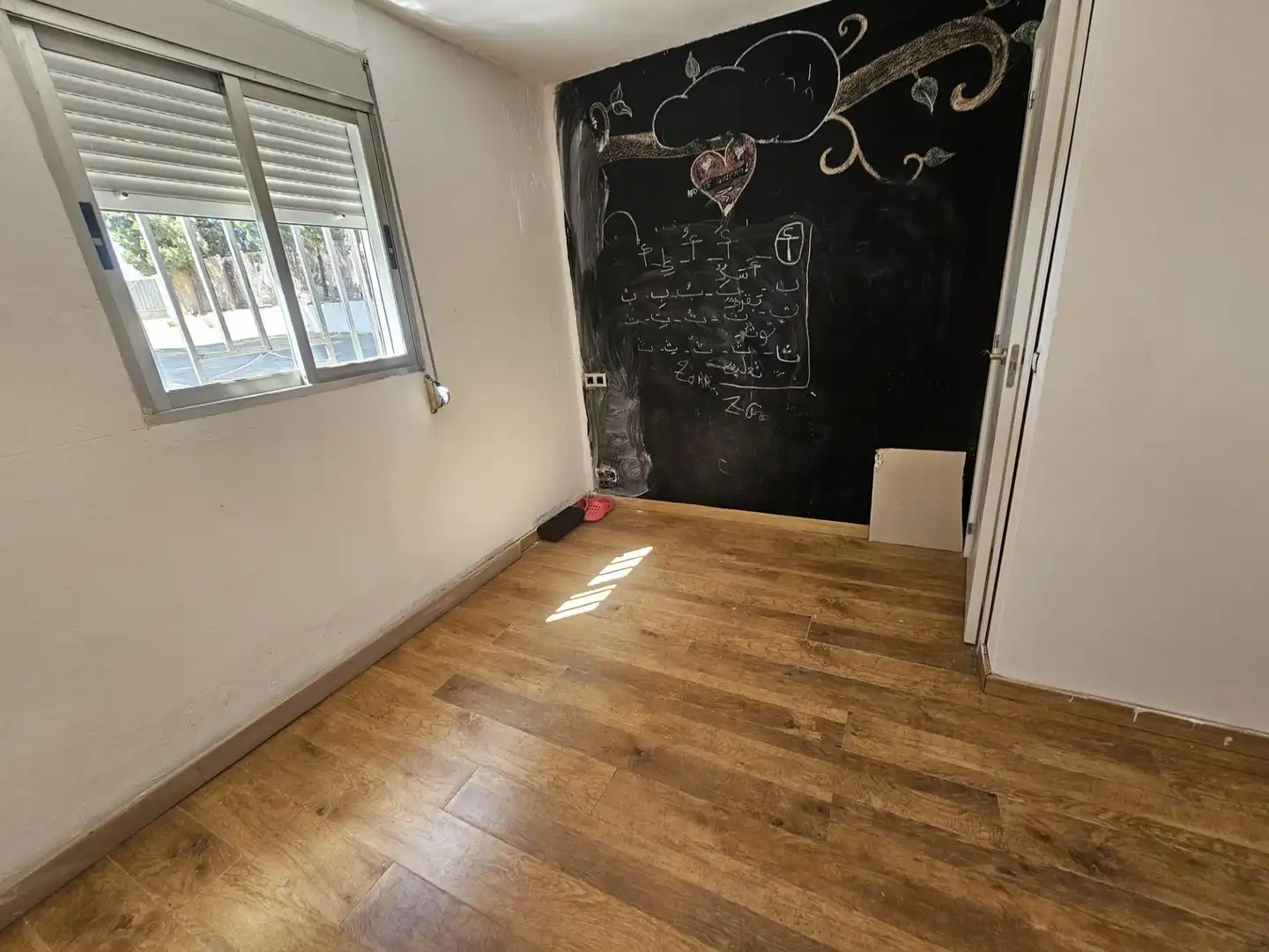 Dormitori de Casa o xalet en venda en Montroi / Montroy amb Aire condicionat, Calefacció i Jardí privat