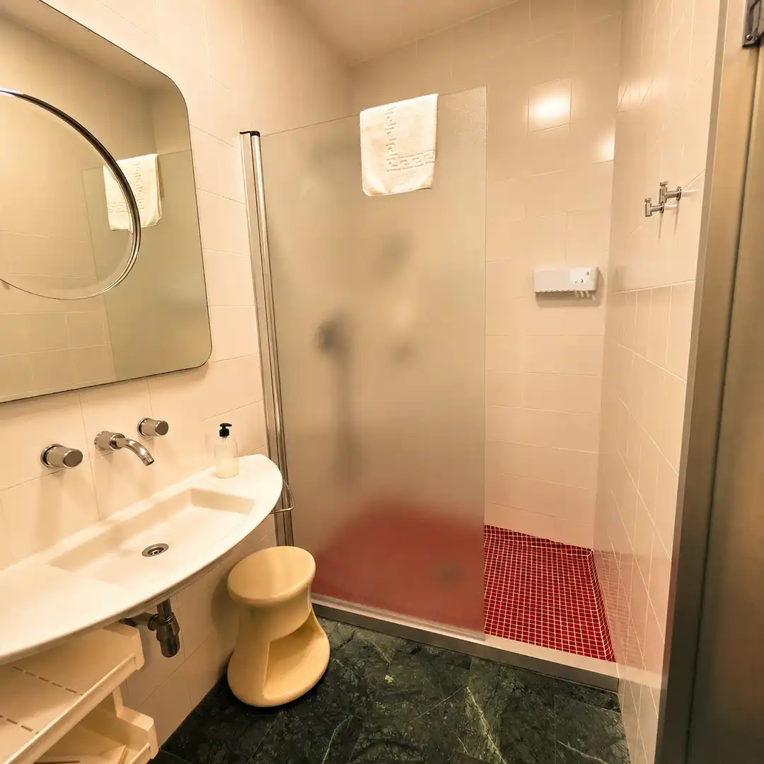 Bathroom of Houses for sale in Rota  with Air Conditioner, Furnished and Balcony