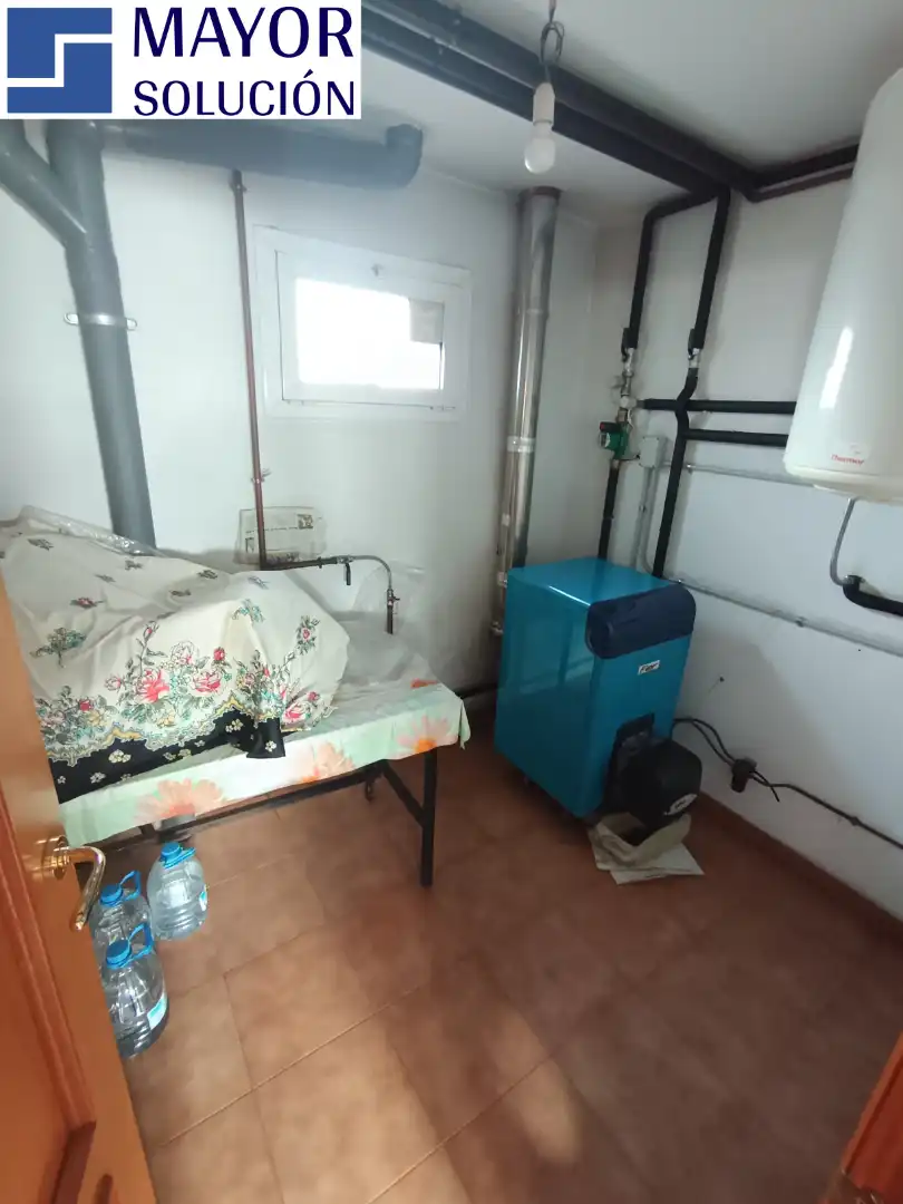 Casa o xalet en venda en Medinyà amb Aire condicionat, Calefacció i Jardí privat