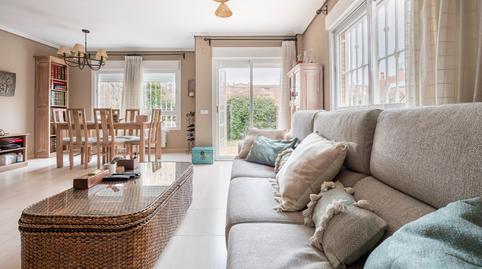 Photo 3 of Single-family semi-detached for sale in Urbanizaciones, Madrid