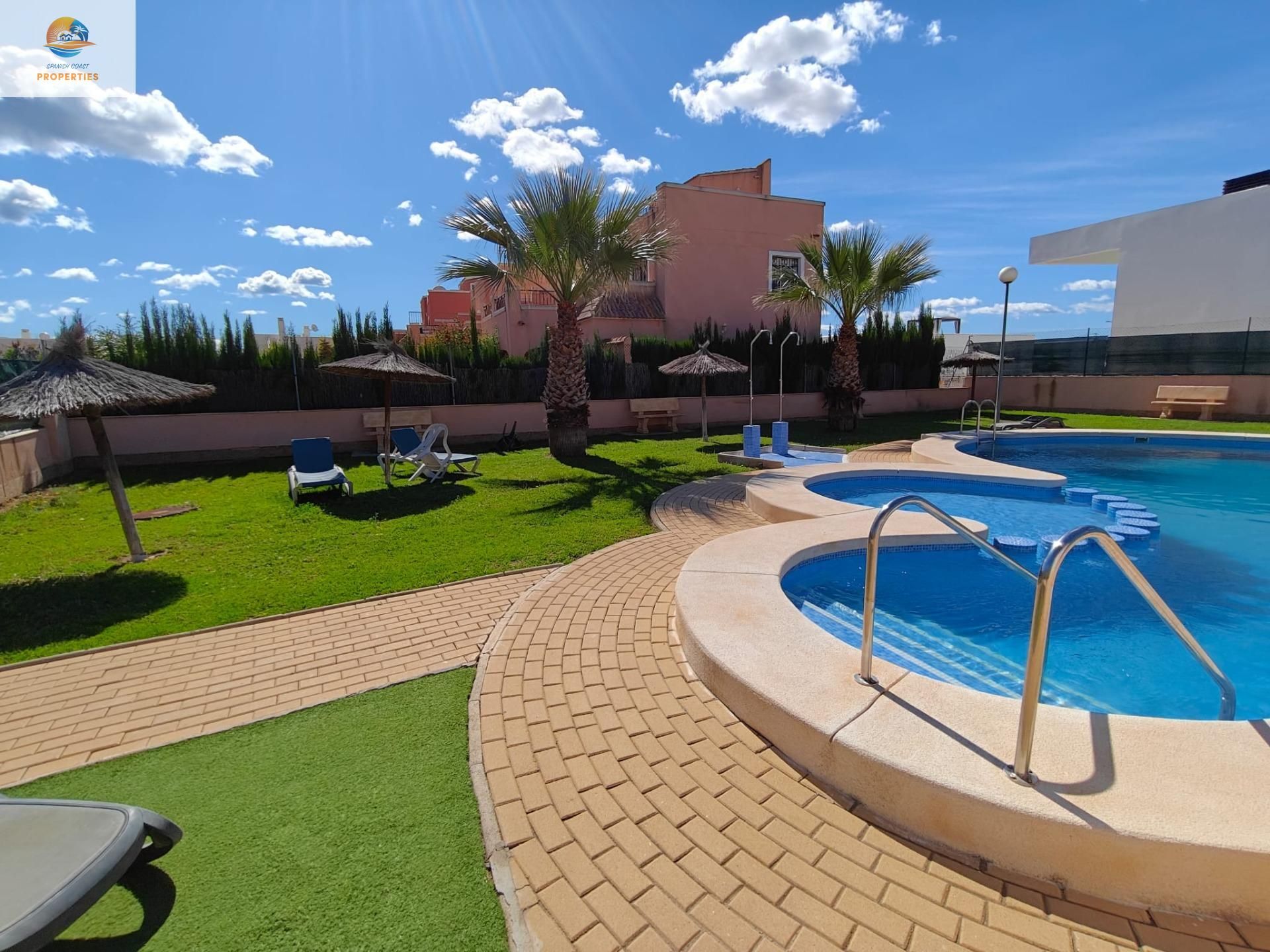 Dúplex en venda a Calle Amapola, Los Montesinos