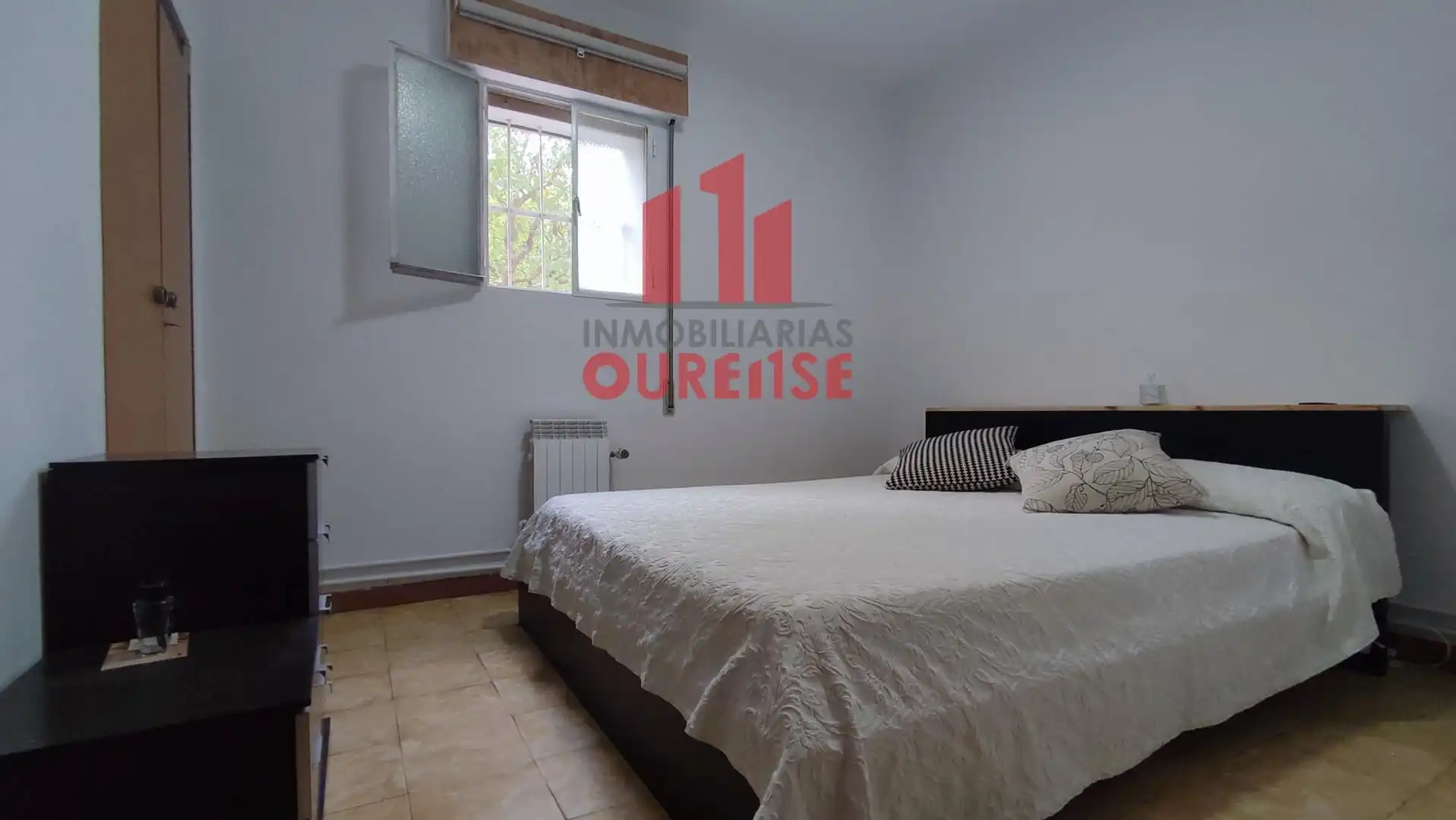 Bedroom of Houses for sale in Ourense Capital   with Private garden, Terrace and Storage room