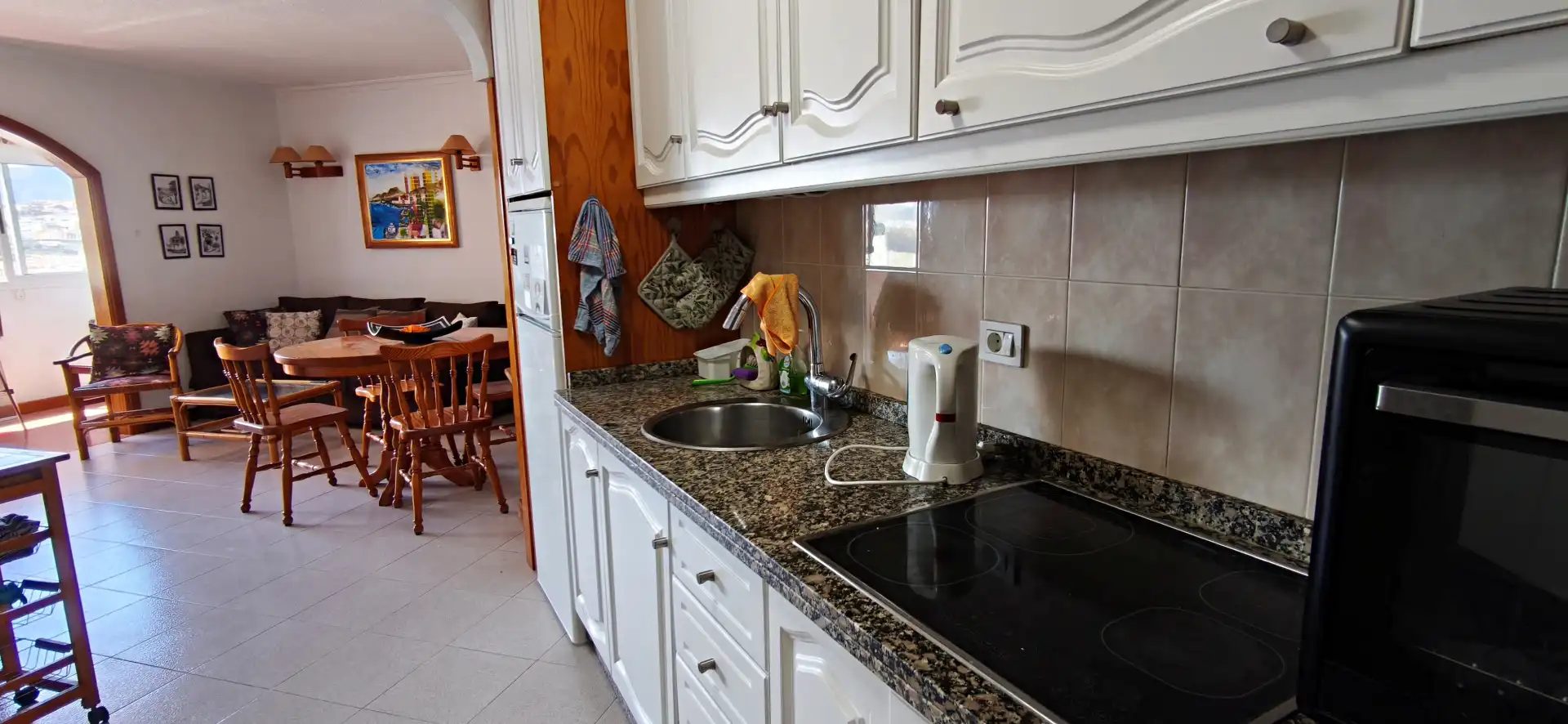 Cocina de Apartamento de alquiler en Candelaria con Amueblado, Horno y Lavadora