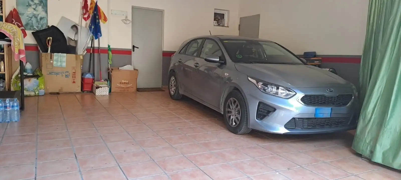 Parking de Casa o chalet en venta en Vallirana con Aire acondicionado, Calefacción y Terraza