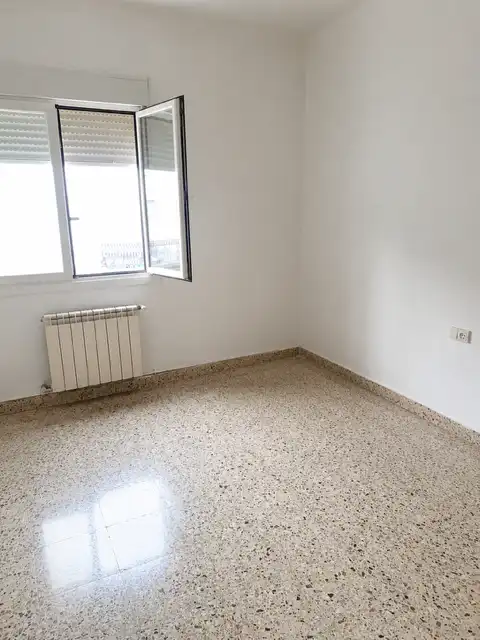 Habitación de Piso en venta en  Logroño con Calefacción y Trastero