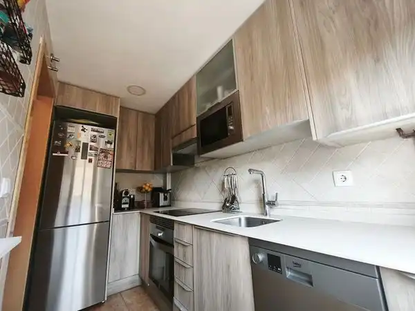Cocina de Dúplex en venta en El Espinar con Aire acondicionado, Calefacción y Jardín privado