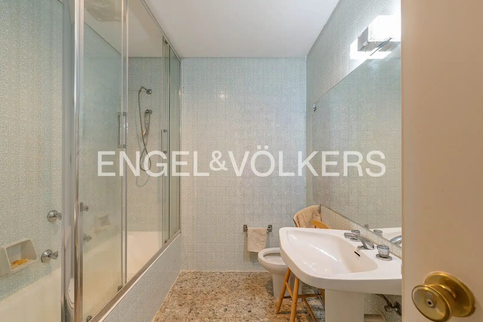 Bathroom of Houses for sale in San Lorenzo de El Escorial  with Heating, Private garden and Terrace