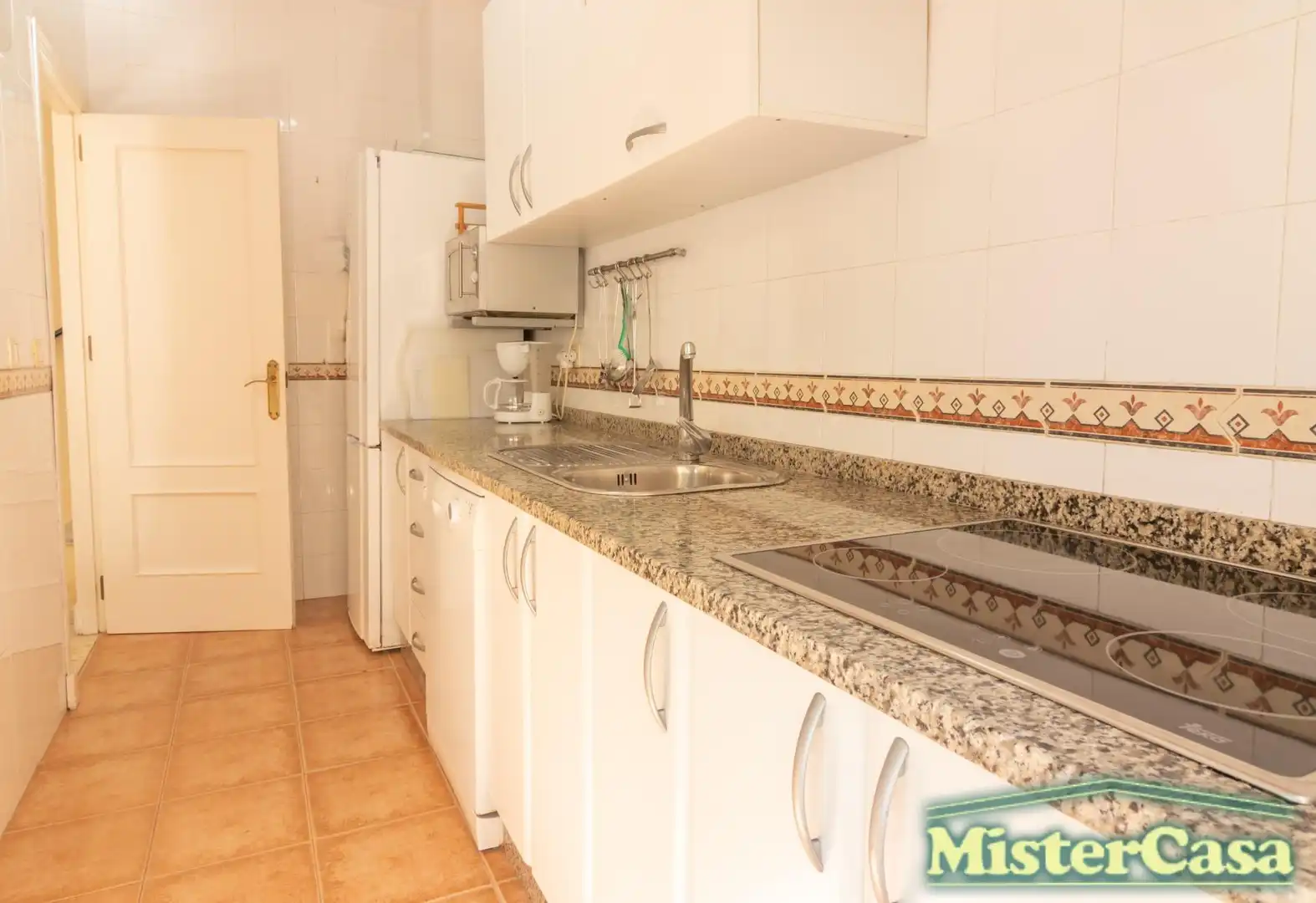 Cuina de Casa o xalet en venda en Chipiona amb Aire condicionat i Terrassa
