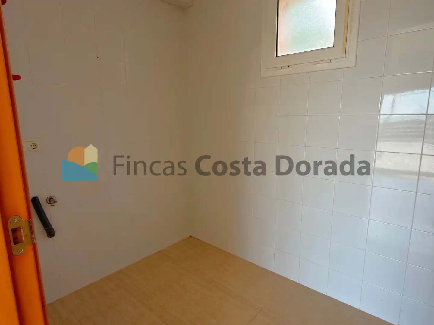 Cuina de Casa o xalet en venda en Cubelles amb Aire condicionat, Calefacció i Jardí privat
