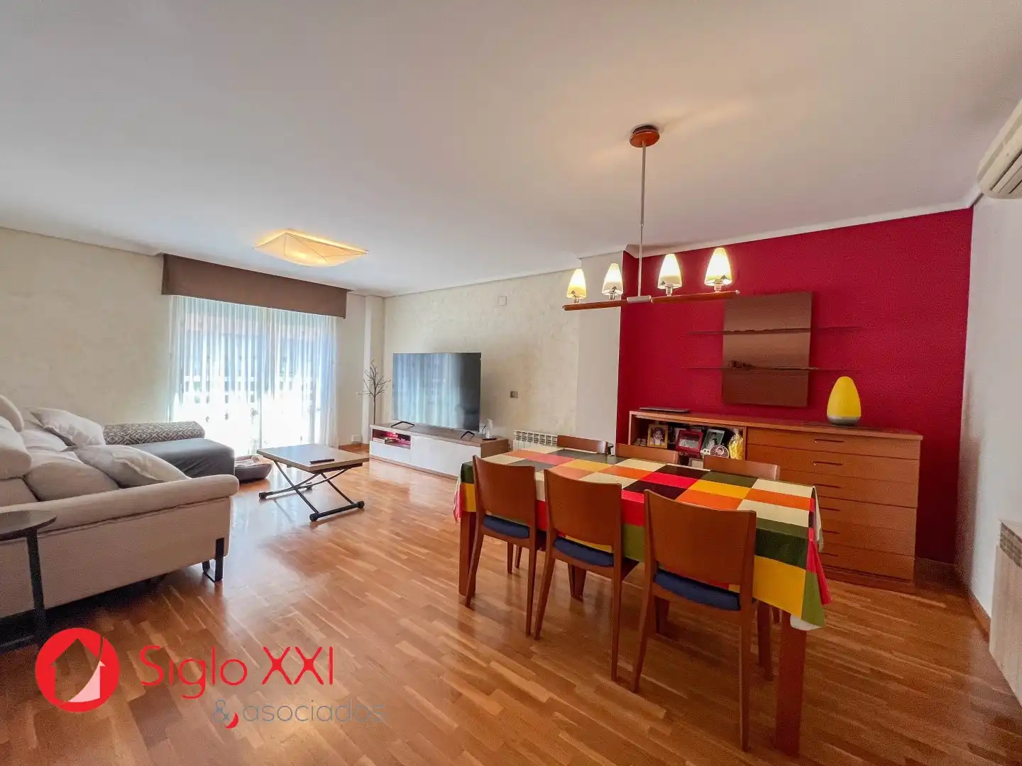 Flat for sale in El Pilar