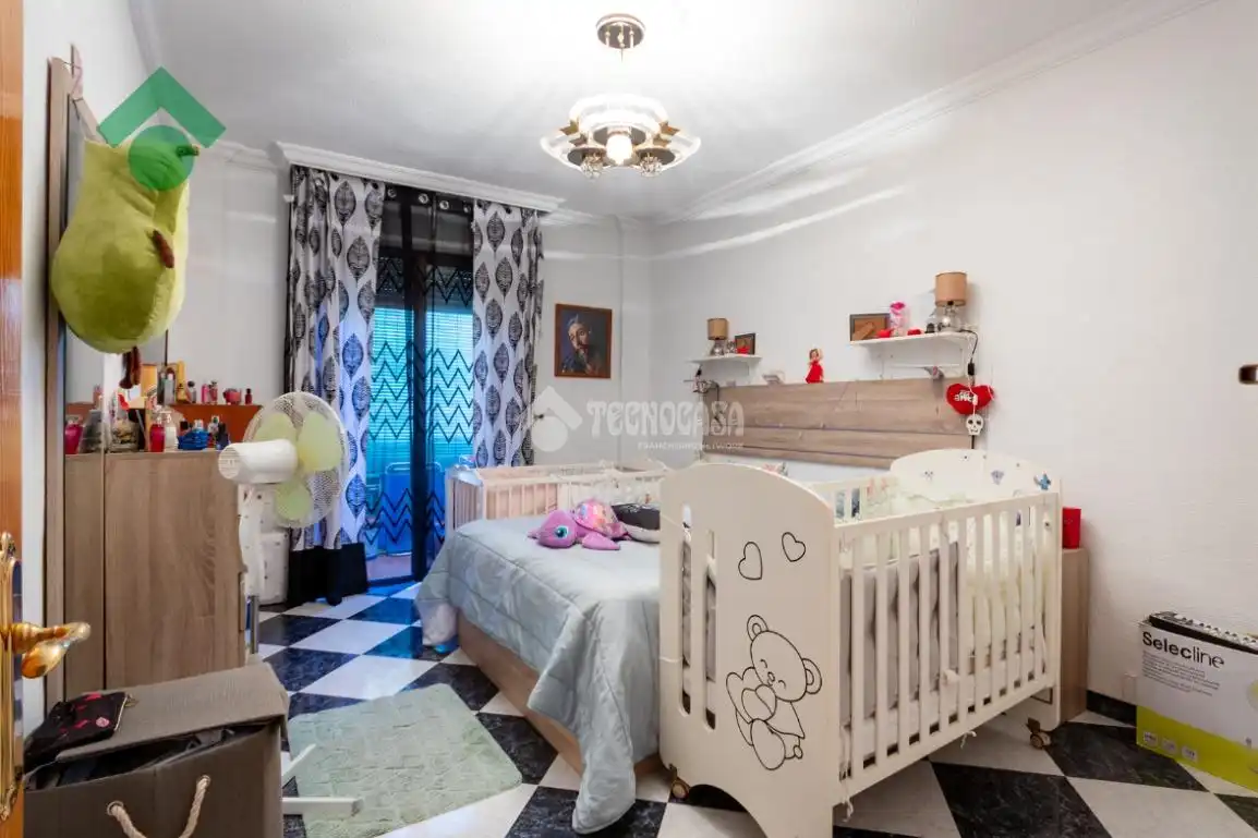 Habitación de Piso en venta en Almuñécar con Balcón