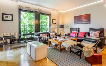 Flat for sale in Hispanoamérica - Bernabéu