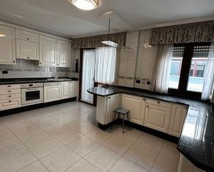Kitchen of Duplex for sale in Vigo   with Heating, Parquet flooring and Terrace
