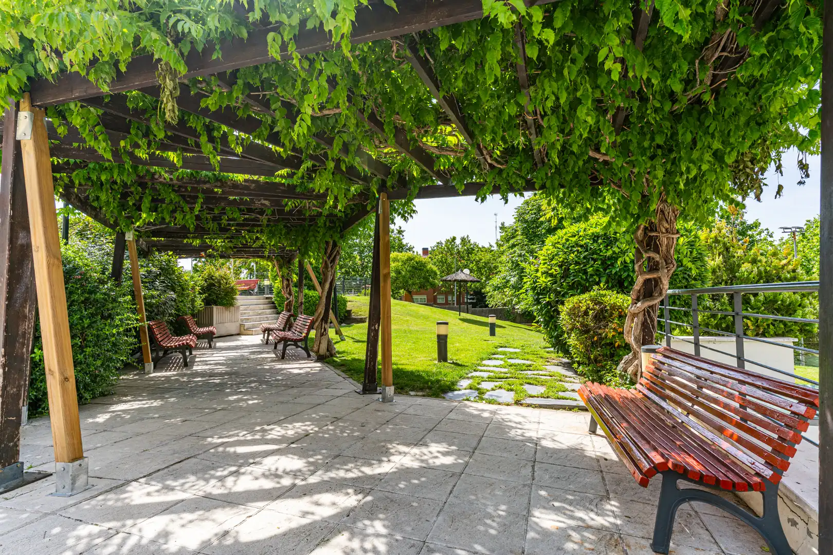 Terrasse von Wohnung zum Verkauf in Las Rozas de Madrid mit Klimaanlage, Heizung und Parkett