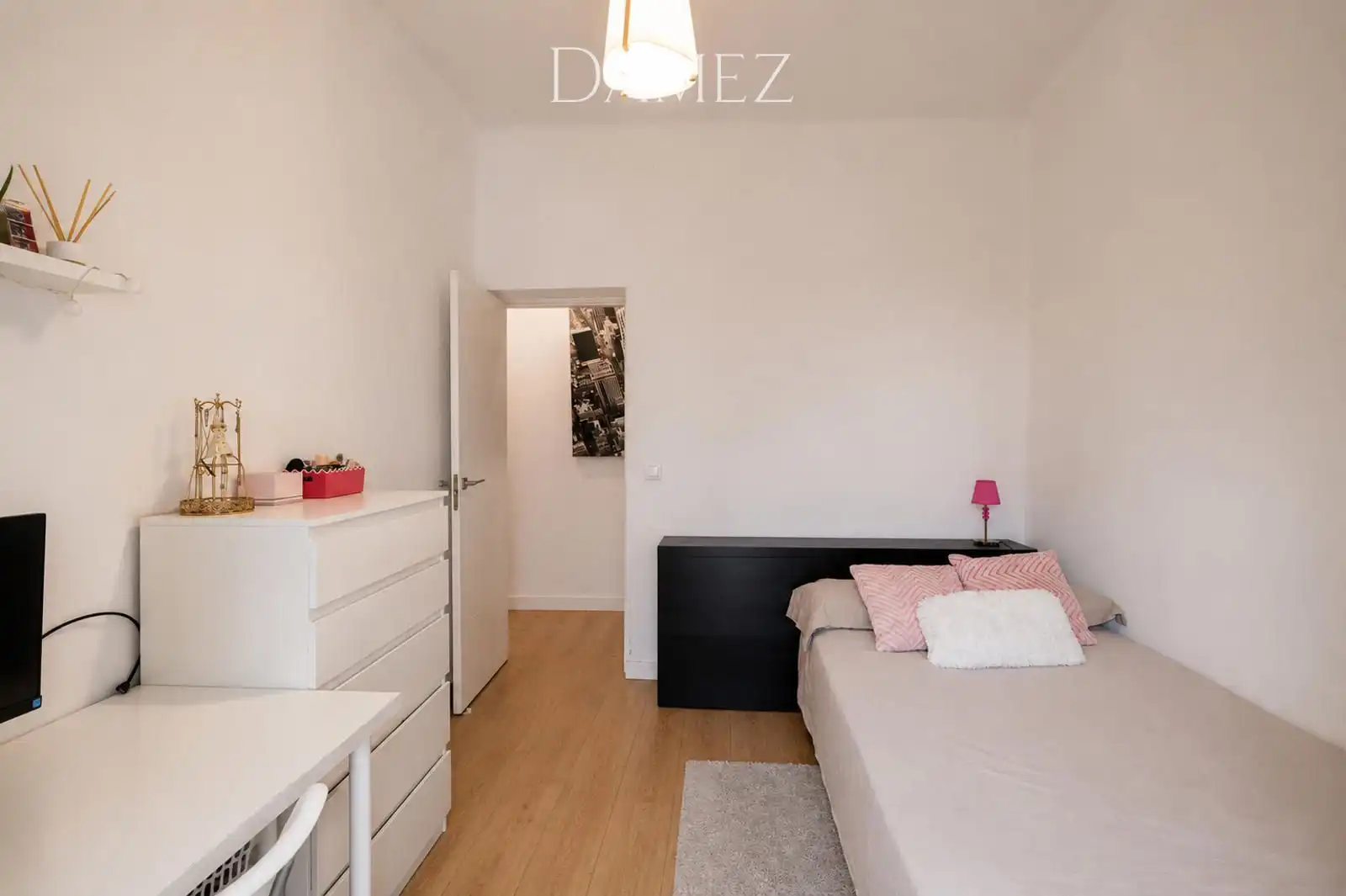 Schlafzimmer von Wohnung zum Verkauf in Madrid