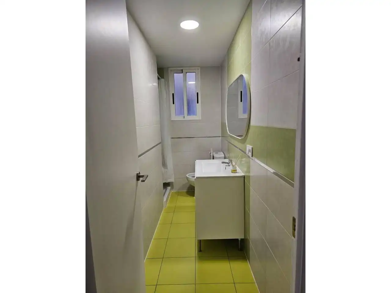 Flat with balcony for sale in Calle Cánovas del Castillo, imagen 13