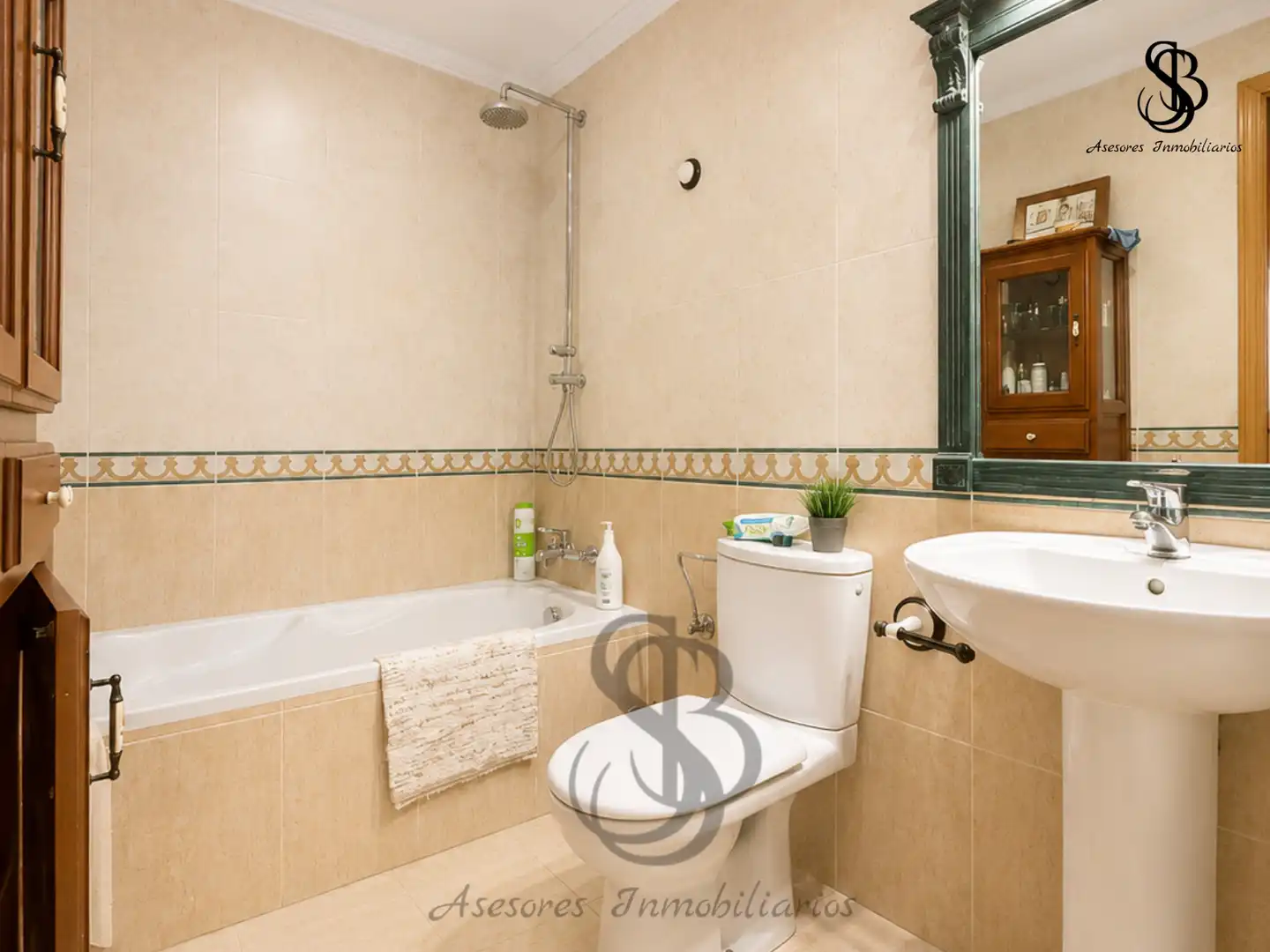 Baño de Ático en venta en San Vicente del Raspeig / Sant Vicent del Raspeig con Aire acondicionado, Calefacción y Parquet
