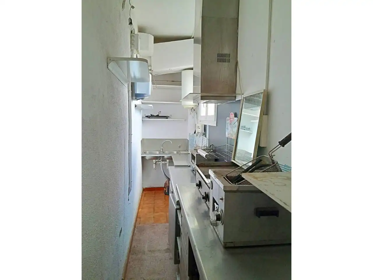 Cocina de Local en venta en Pineda de Mar