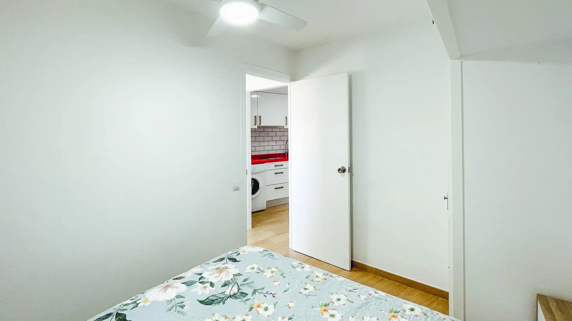 Bedroom of Apartments for rent in Benidorm  with Private garden and Community pool