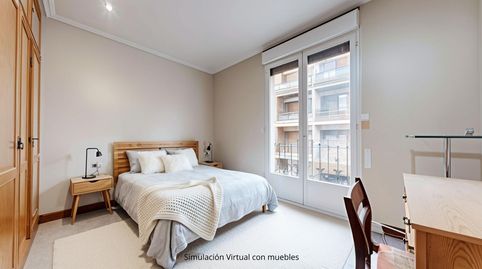 Foto 2 de Piso en venta en Calle Euskalduna, Zabalburu, Bilbao