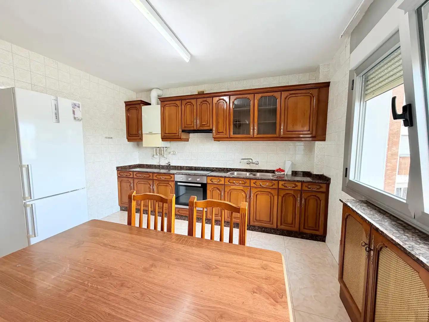 Kitchen of Flat for sale in Avilés  with Heating, Parquet flooring and Furnished