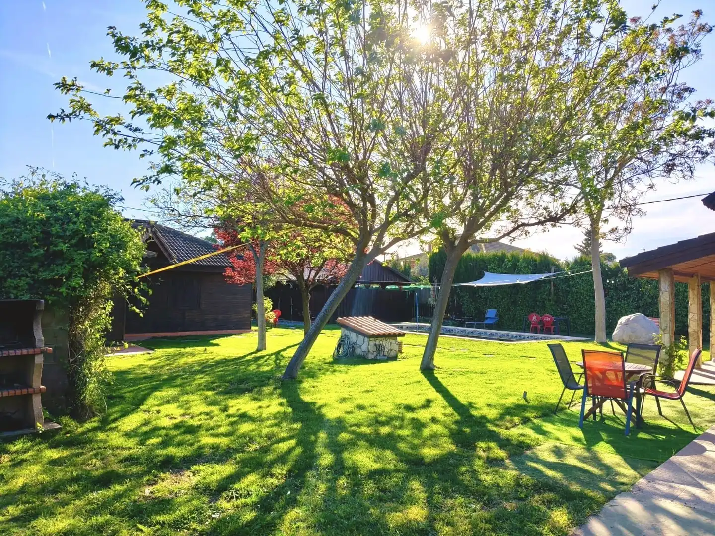 Jardí de Casa o xalet en venda en  Zaragoza Capital amb Aire condicionat, Calefacció i Jardí privat