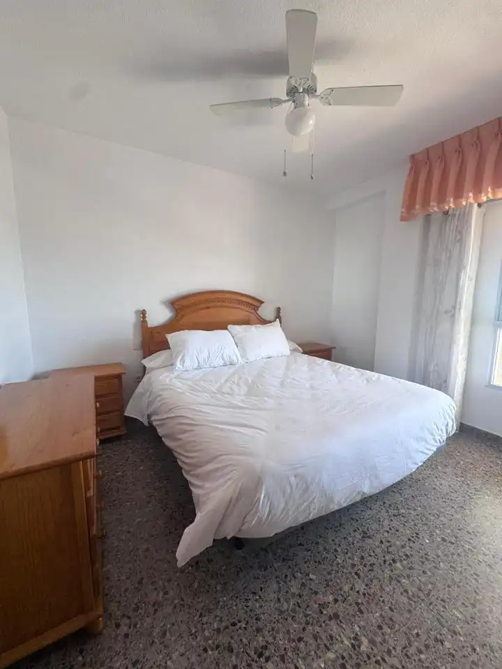 Bedroom of Flat for rent in Cullera