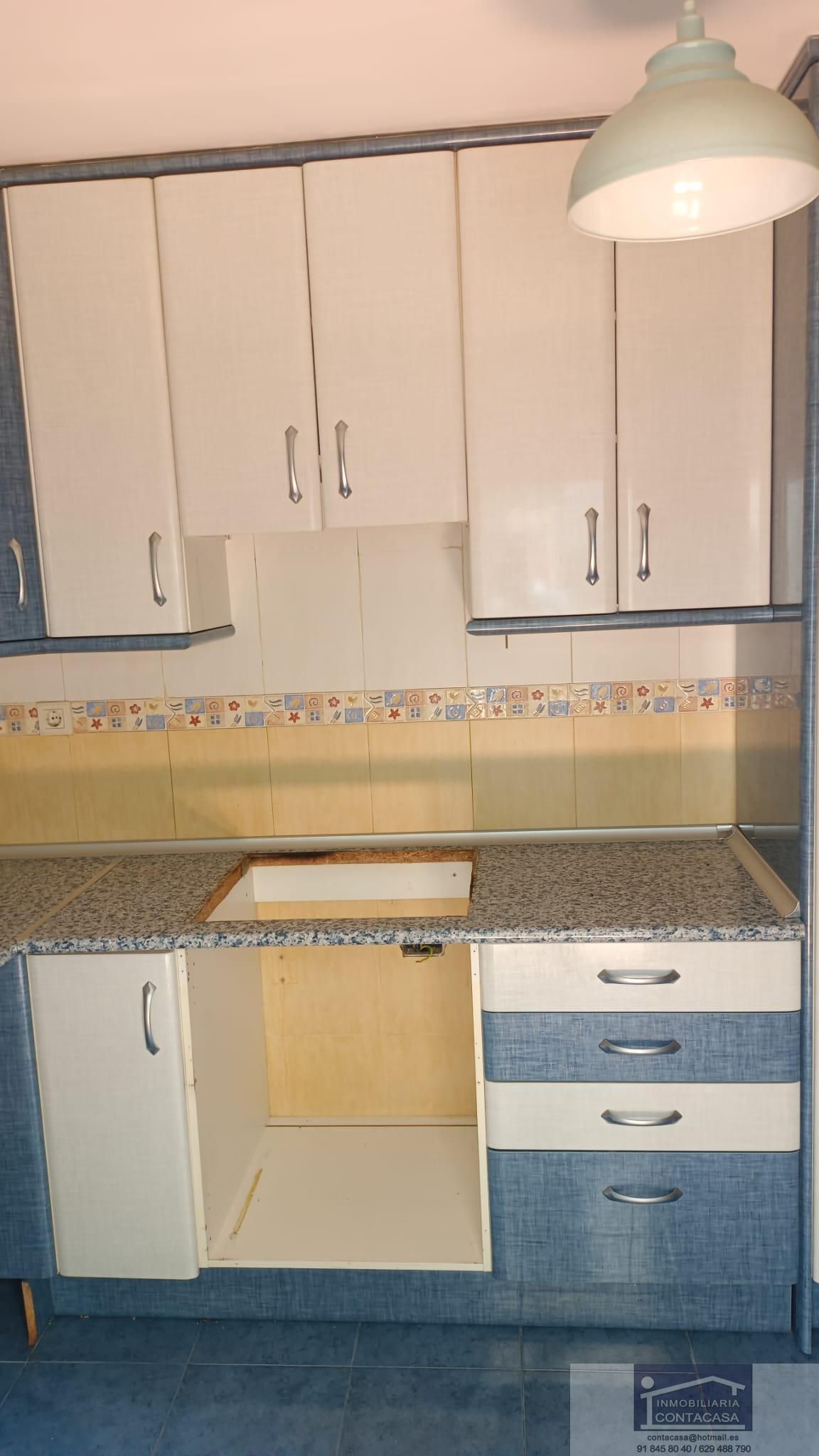 Küche von Wohnung zum verkauf in Pozuelo del Rey mit Abstellraum