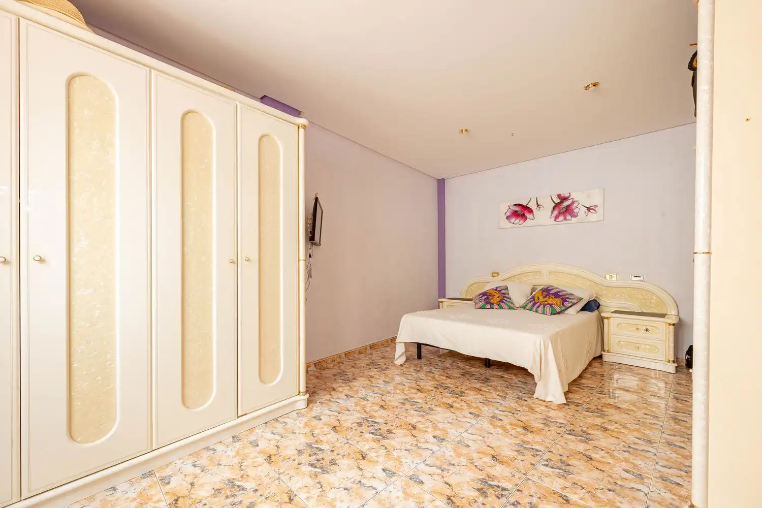 Schlafzimmer von Gebäude zum Verkauf in Telde