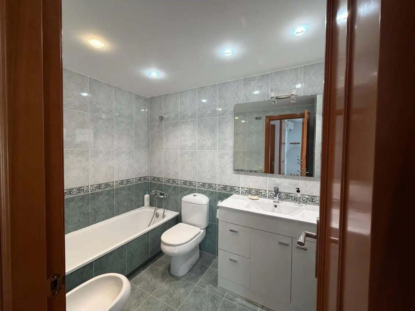 Bany de Apartament de lloguer en Albalat dels Sorells amb Aire condicionat, Calefacció i Terrassa
