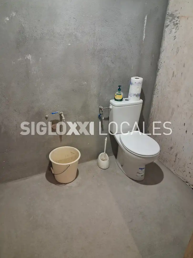 Baño de Local de alquiler en Barcelona